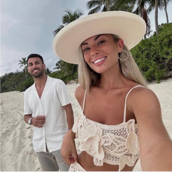 Zara 2 Piece Crochet Crop Top + Fringed Skirt - Picture 13 of 16